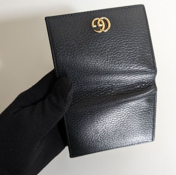Gucci Black Leather Wallet with Gold Logo - Picture 11 of 12